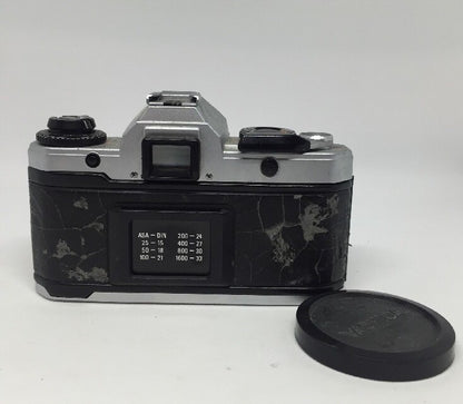 YASHICA FX-D QUARTZ 35mm FILM SLR CAMERA WITH YASHICA 50mm F/1.9 ML Lens 124