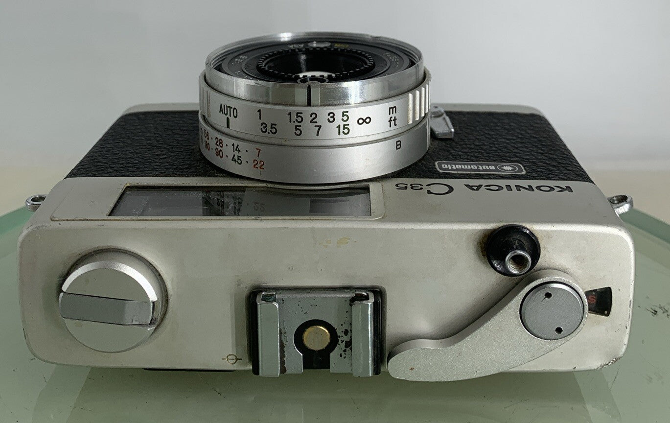 Konica C35 AUTOMATIC BLACK GOOD CONDITION POINT AND SHOOT CAMERA TESTED - 7667