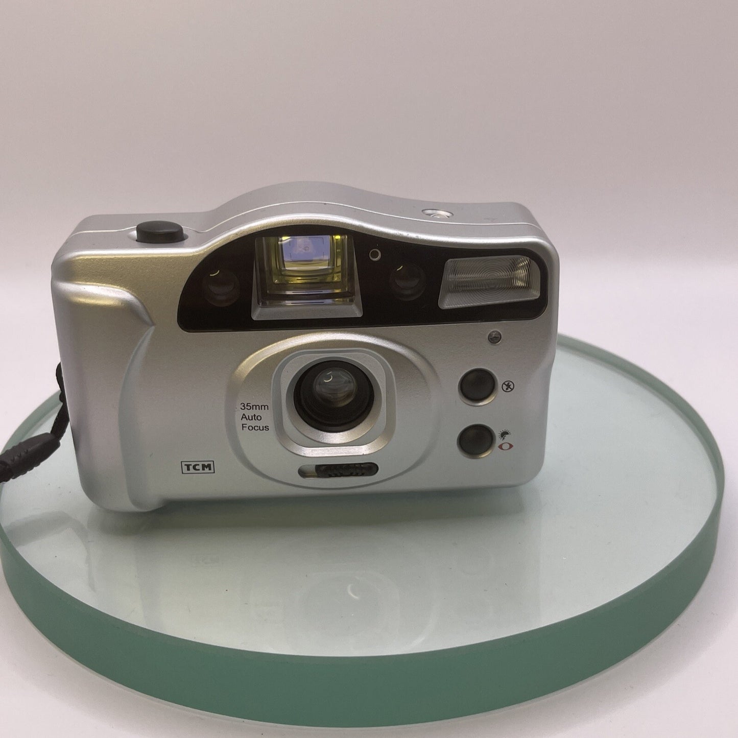 TCM 35mm Point and Shoot Film Camera Auto focus EXCELLENT CONDITION, Cased #3301