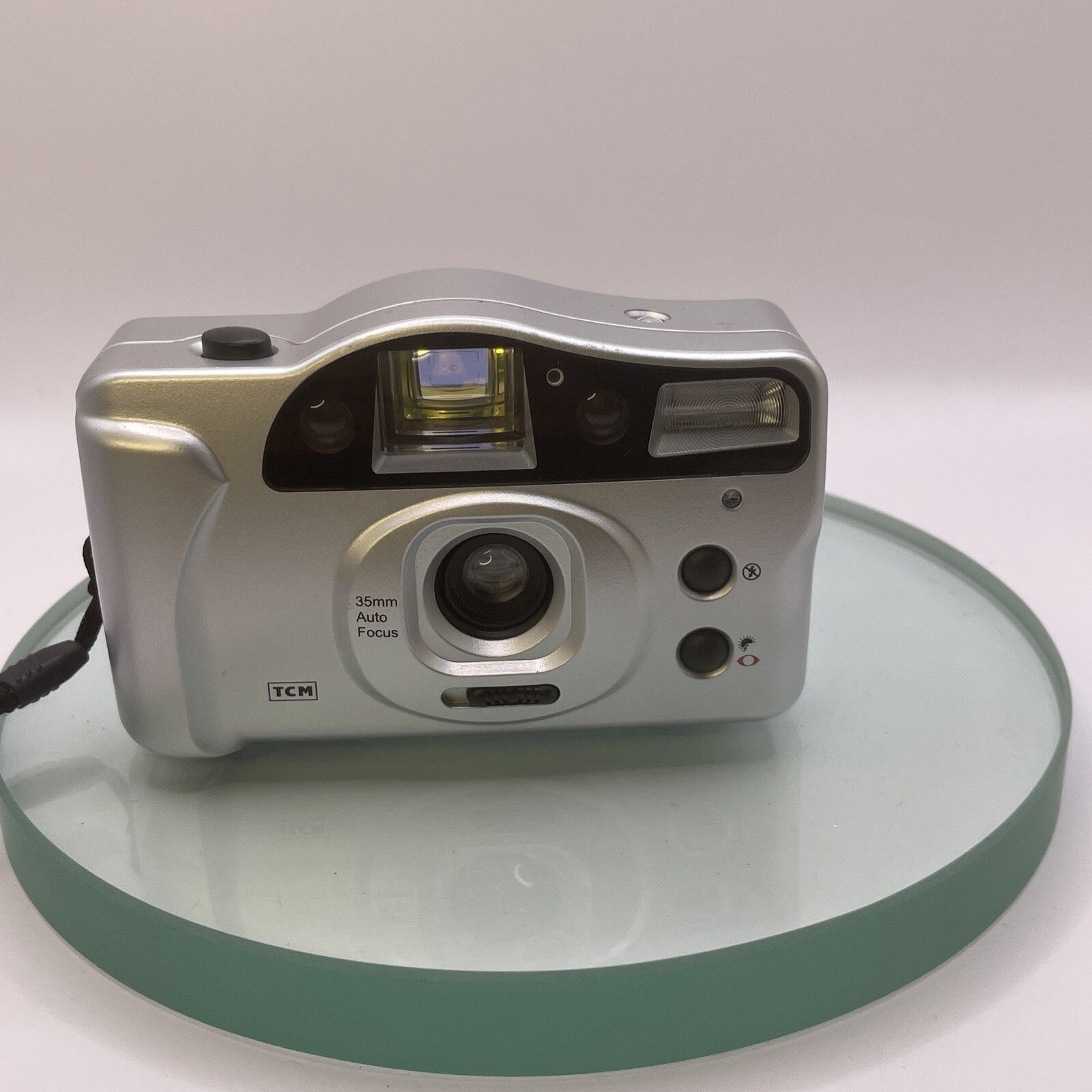 TCM 35mm Point and Shoot Film Camera Auto focus EXCELLENT CONDITION, Cased #3301