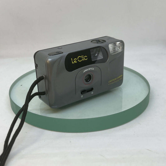 Le Clic Focus Free 870 35mm Point And Shoot Film Camera W/ Flash Lomo! #5240