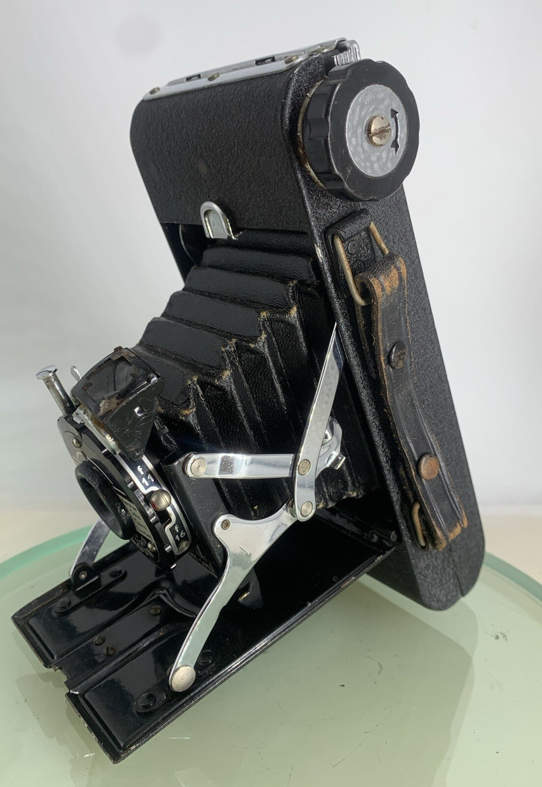 Kershaw Eight-20 Penguin Vintage 1940s Folding Film Camera BLACK TESTED - 8222