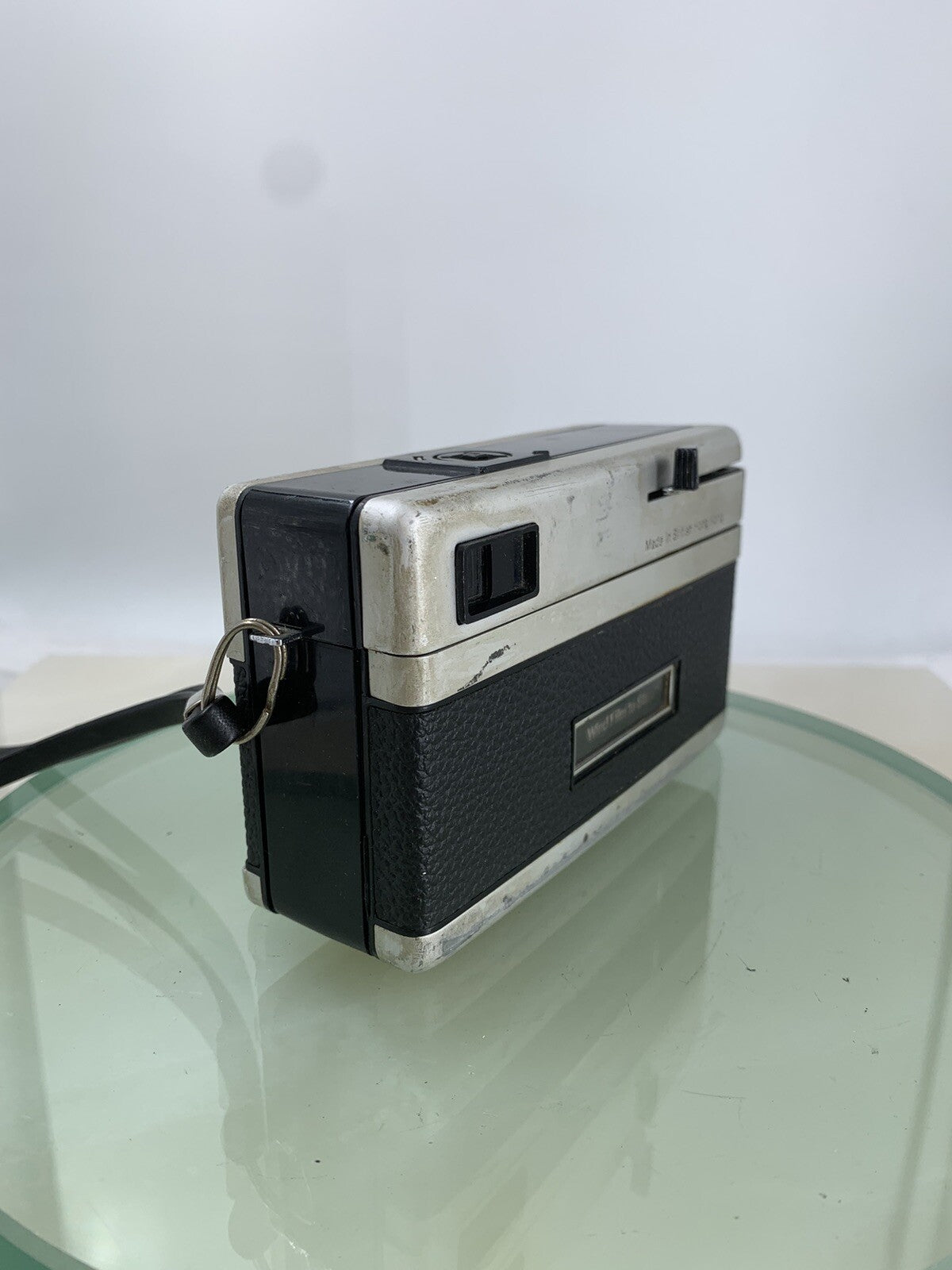 Vintage Rare HALINA 100X INSTANT LOAD FILM CAMERA WHITE & BLACK TESTED - 944