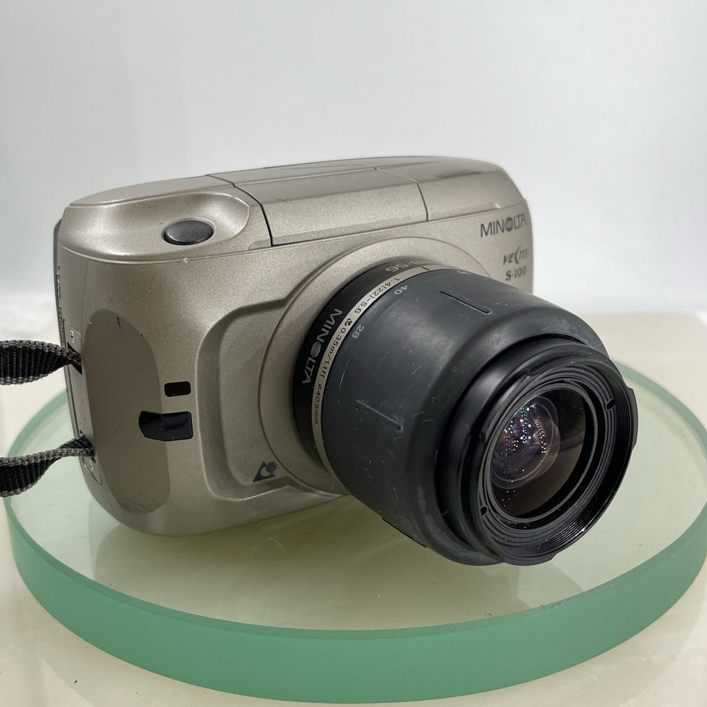Minolta Vectis S-100 SLR APS Film Camera with 28-56mm Zoom lens F1:4-5.6 #5830