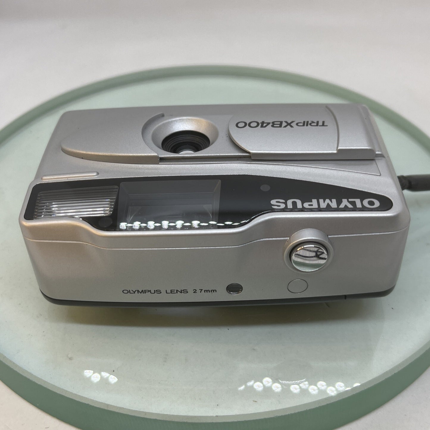 Olympus Trip XB400 35mm Camera 27mm Lens Point & Shoot #4954