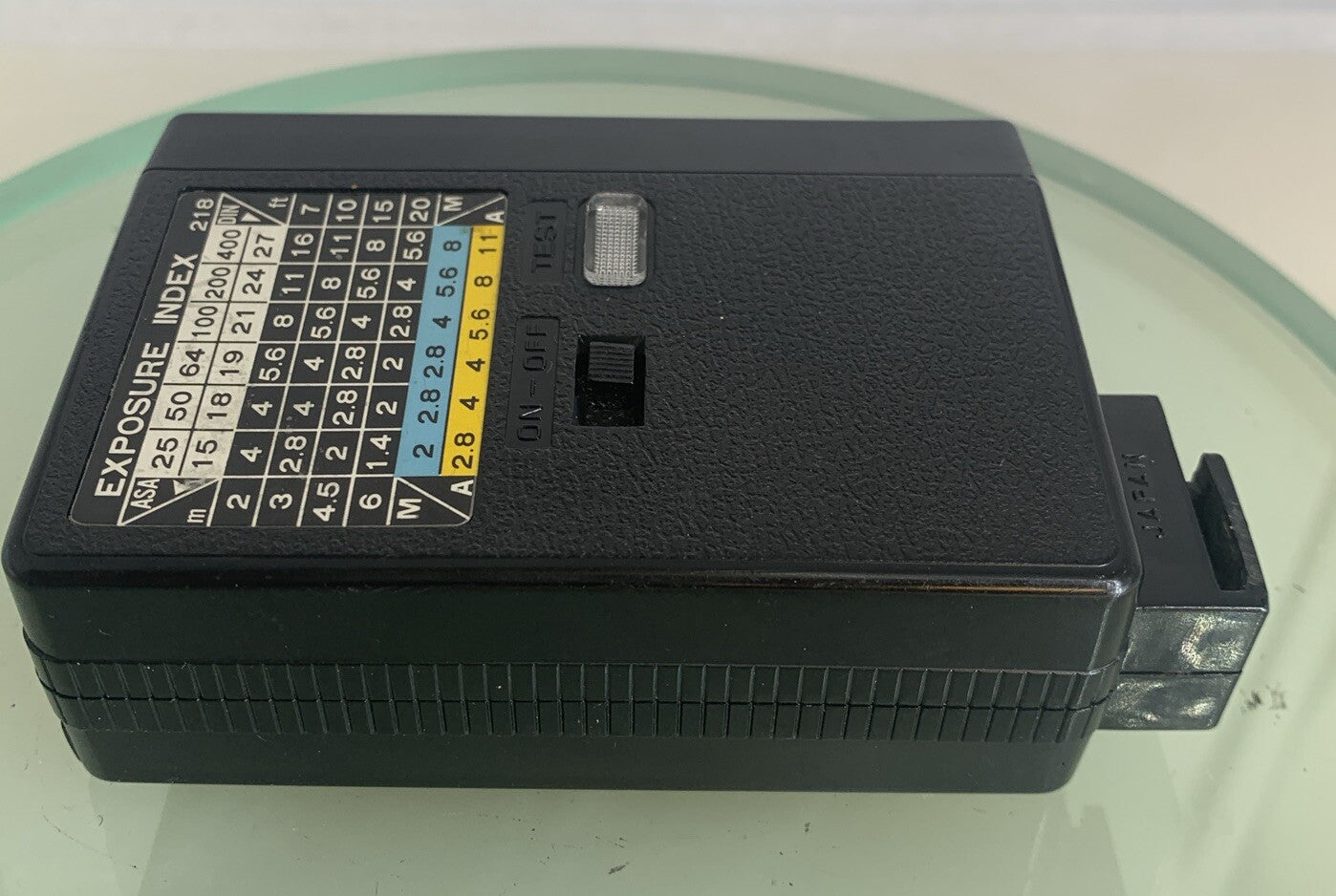 TAPMAN FLASH UNIT BLACK WORKING IN GOOD CONDITION CLEAN AND TESTED - 1483
