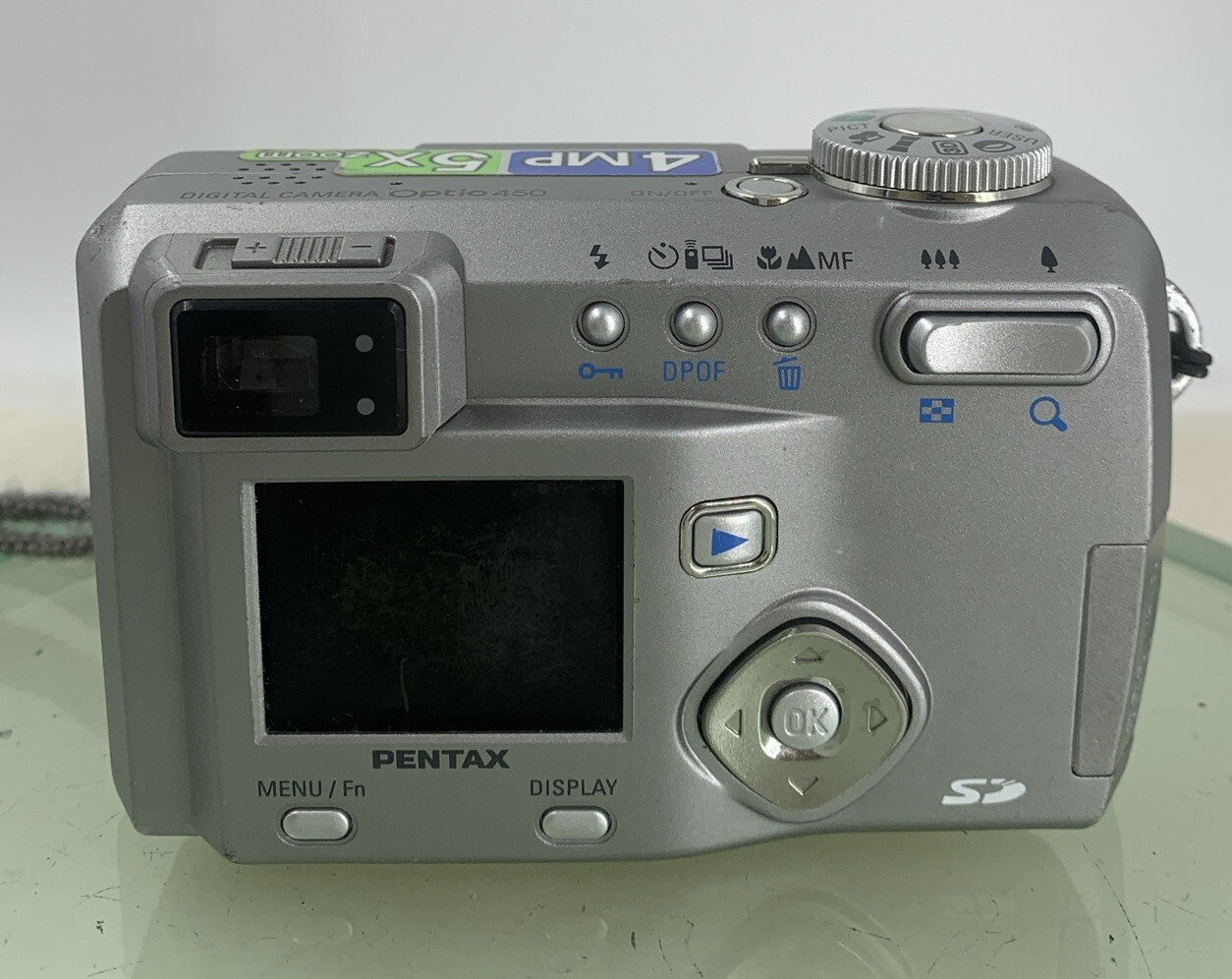 Pentax Optio 450 Digital Camera. 4.0MP, 5 x Zoom SILVER NO CARD TESTED - 4315