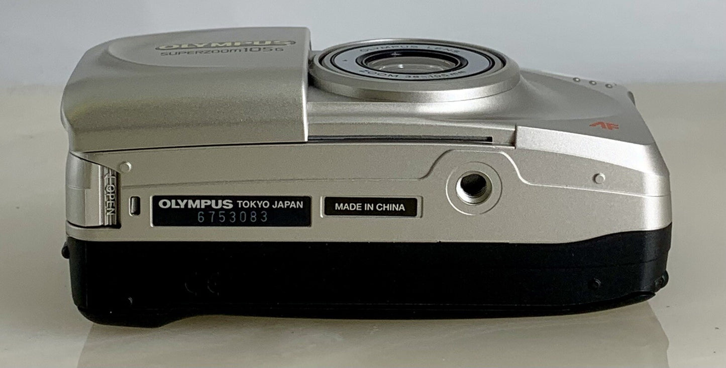 Olympus Superzoom 105G 35mm Film Point & Shoot Camera + SILVER + TESTED - 627