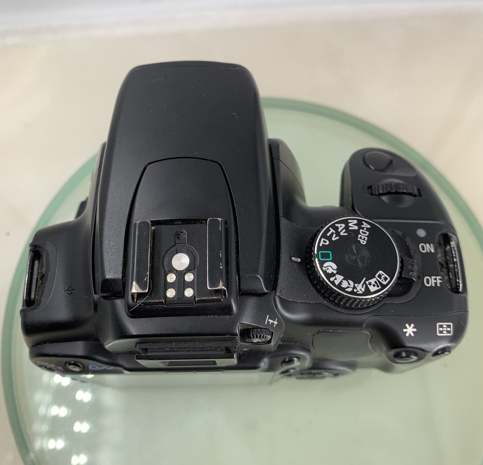 CANON EOS 400D DIGITAL SLR CAMERA WITH 32MB MEMORY CARD+CHARGER TESTED - 9475