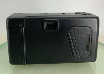 Olympus AF-10 Super COMPACT POINT AND SHOOT FILM CAMERA + COVER - TESTED - 1675
