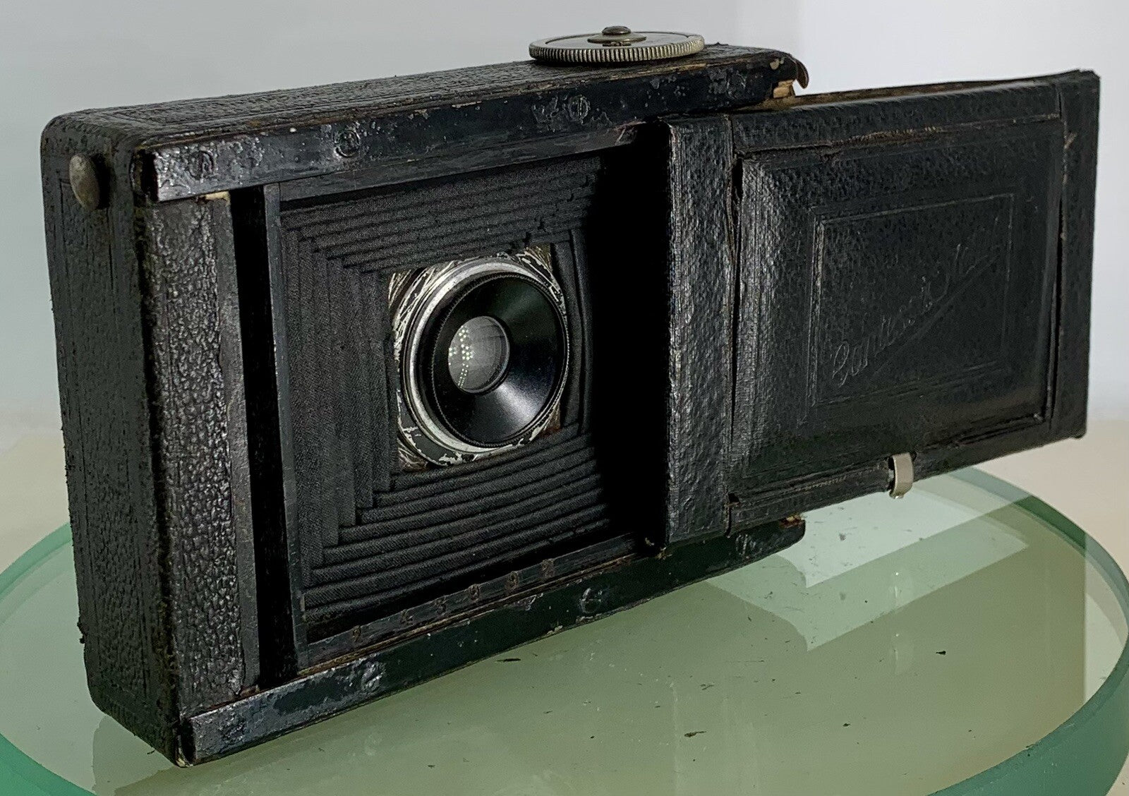 Rare Contessa Nettel Duchessa strut folding camera 6cm - 9cm . c.1913-1925  #3077