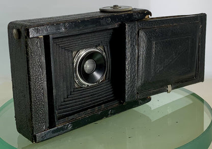 Rare Contessa Nettel Duchessa strut folding camera 6cm - 9cm . c.1913-1925  #3077