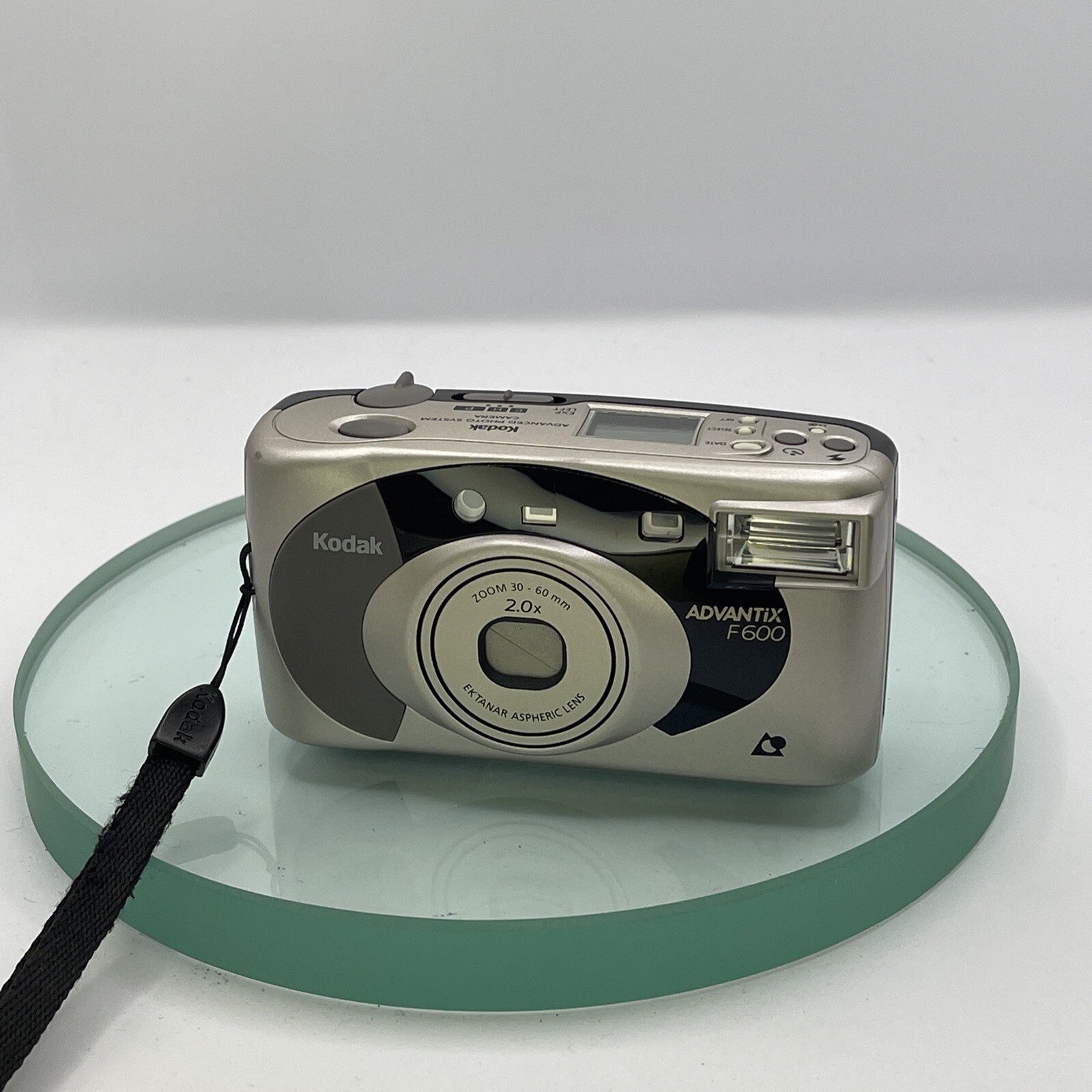 KODAK ADVANTIX F600 ZOOM 30-60mm 2.0x APS COMPACT FILM CAMERA TESTED nearmint9801