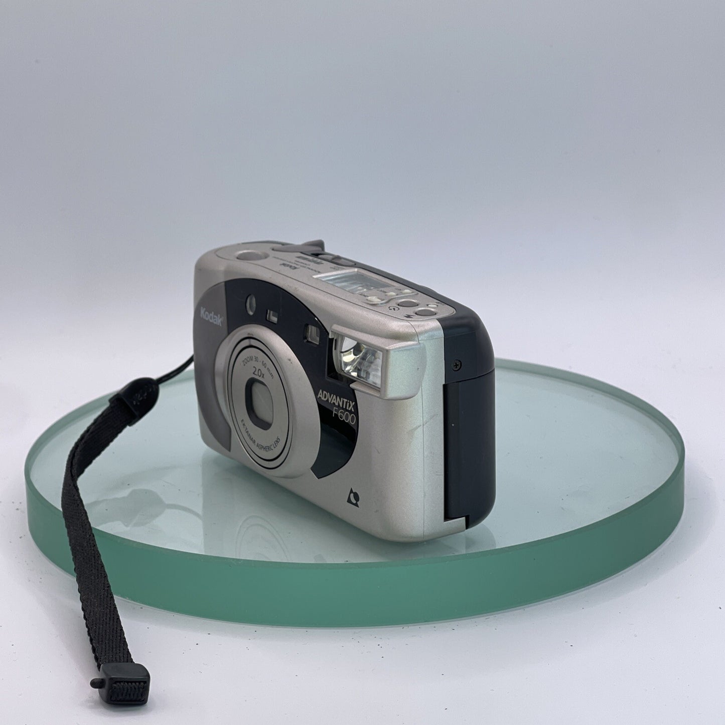 KODAK ADVANTIX F600 ZOOM 30-60mm 2.0x APS COMPACT FILM CAMERA TESTED #7422