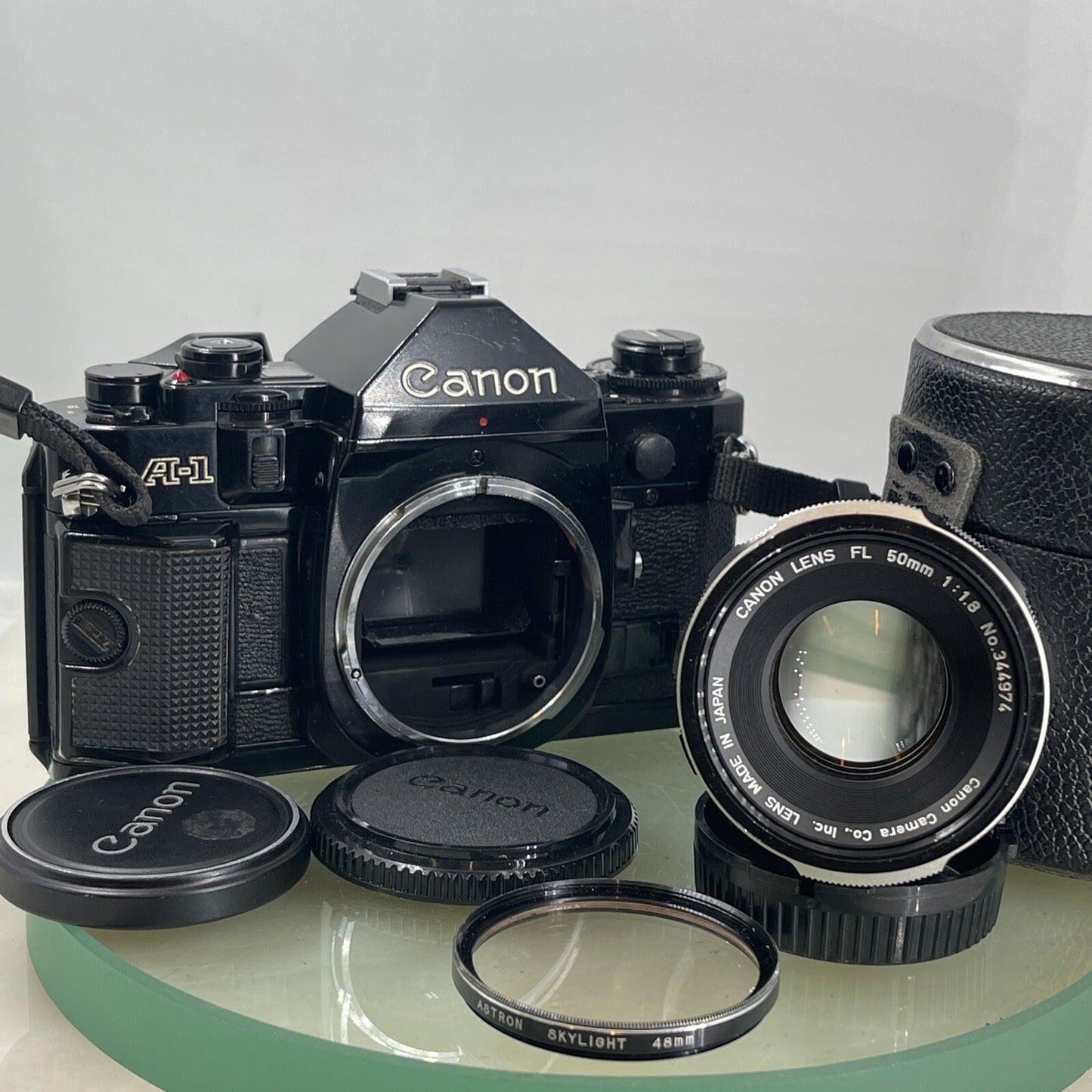 BEAUTIFUL Canon A-1 35mm SLR Camera Body+ FD 50mm f/1.8 FULLY WORKING #9190