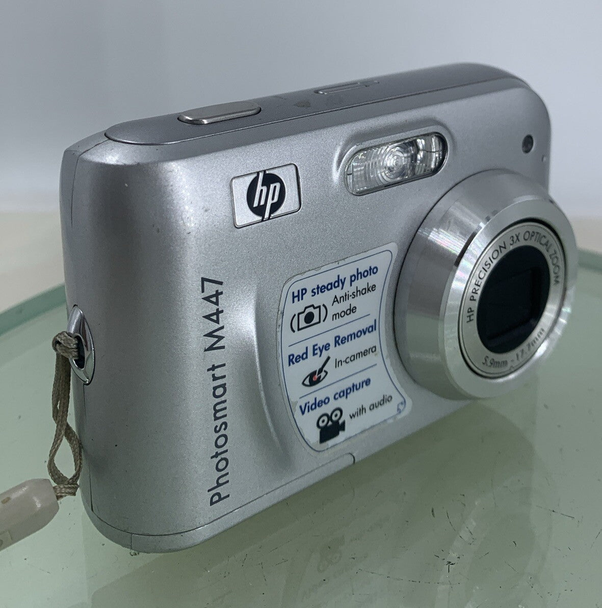 HP Photosmart M447 5.0MP Compact Digital Camera NO CARD SILVER TESTED - 2310