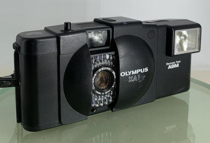 Olympus XA 1 35mm point and shoot Film Camera VGC Working Order Lomo Retro #1910