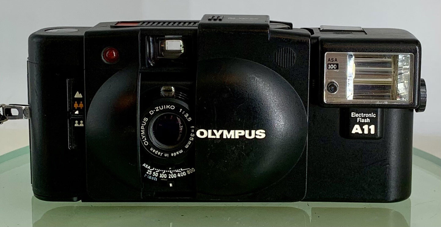 OLYMPUS XA2 Electronic Flash A11 D.ZUIKO 35mm f3.5 TESTED  POINT & SHOOT CAMERA1