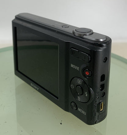 Sony CyberShot DSC-W800 COMPACT DIGITAL CAMERA 20.1MP WITH WIRE TESTED - 3576