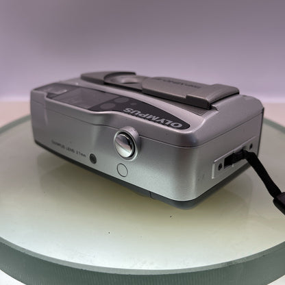 Olympus Trip XB40 AF 35mm Film Point and Shoot Camera Silver Tested #3799