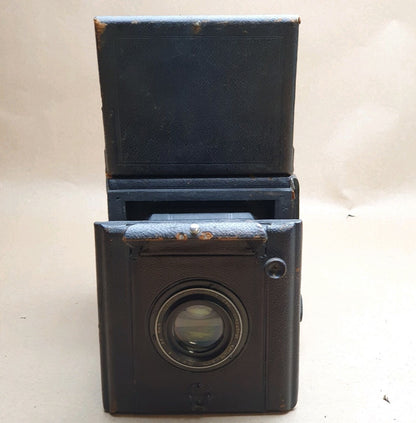 W. Butcher & Sons Popular Pressman Reflex folding camera+Aldis-Butcher 6In 19254
