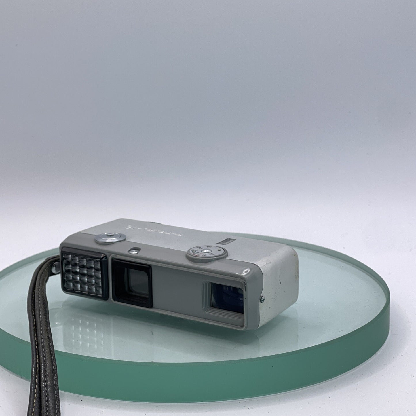 Vintage Minolta-16 EE Sub-Miniature 16mm Film Camera, 1962-1965, FWO # 7644