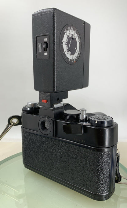 Zenit 11 VINTAGE CAMERA BLACK + HELIO LENS + PRINZ 770C FLASH LITE TESTED - 2696
