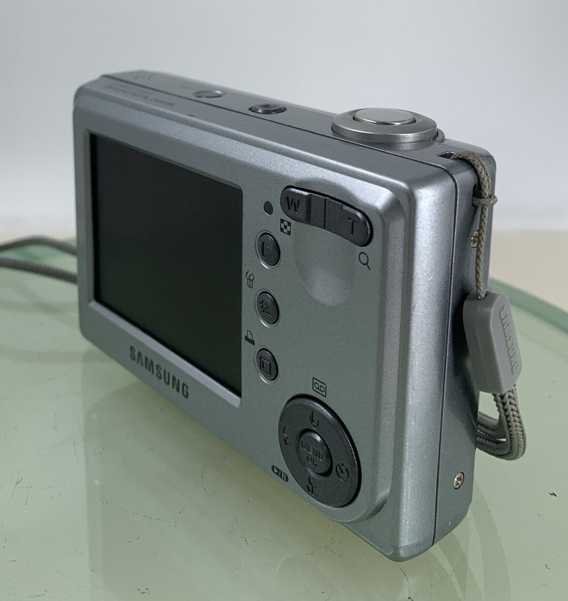 Samsung Digital Camera Digimax D53 5.0MP SILVER NO CARD NO CHARGER TESTED - 5786