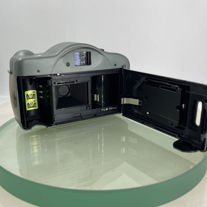 Polaroid 900AF Film Camera Compact 35mm #6576