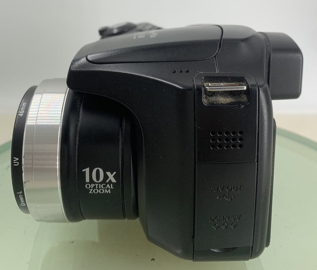 Fujifilm FinePix S Series S5700 7.1MP DIGITAL CAMERA BLACK WITH CASE TESTED- 2103
