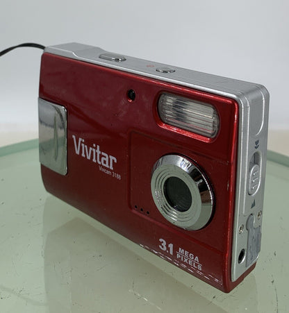Vivitar Vivicam 3188 3.1MP RED COMPACT DIGITAL CAMERA NO CHARGER TESTED - 2572