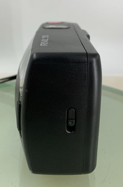 Minolta Riva 35 COMPACT POINT & SHOOT FILM CAMERA FOCUS FREEBLACK TESTED - 1653