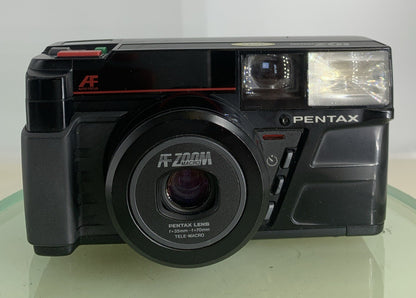 PENTAX IQ Zoom 35 mm Film POINT AND SHOOT CAMERA BLACK NO BATTERY - TESTED - 8471