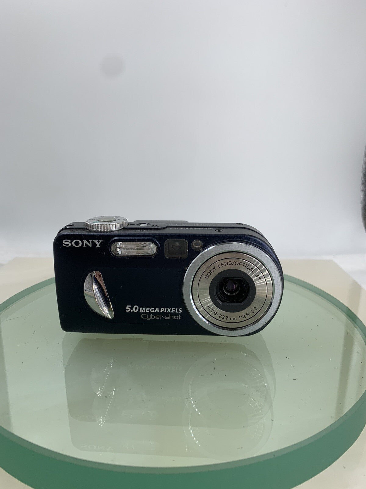 Sony Cybershot DSC P10 5MP DIGITAL CAMERA + CHARGER + WIRE + COVER TESTED - 5841
