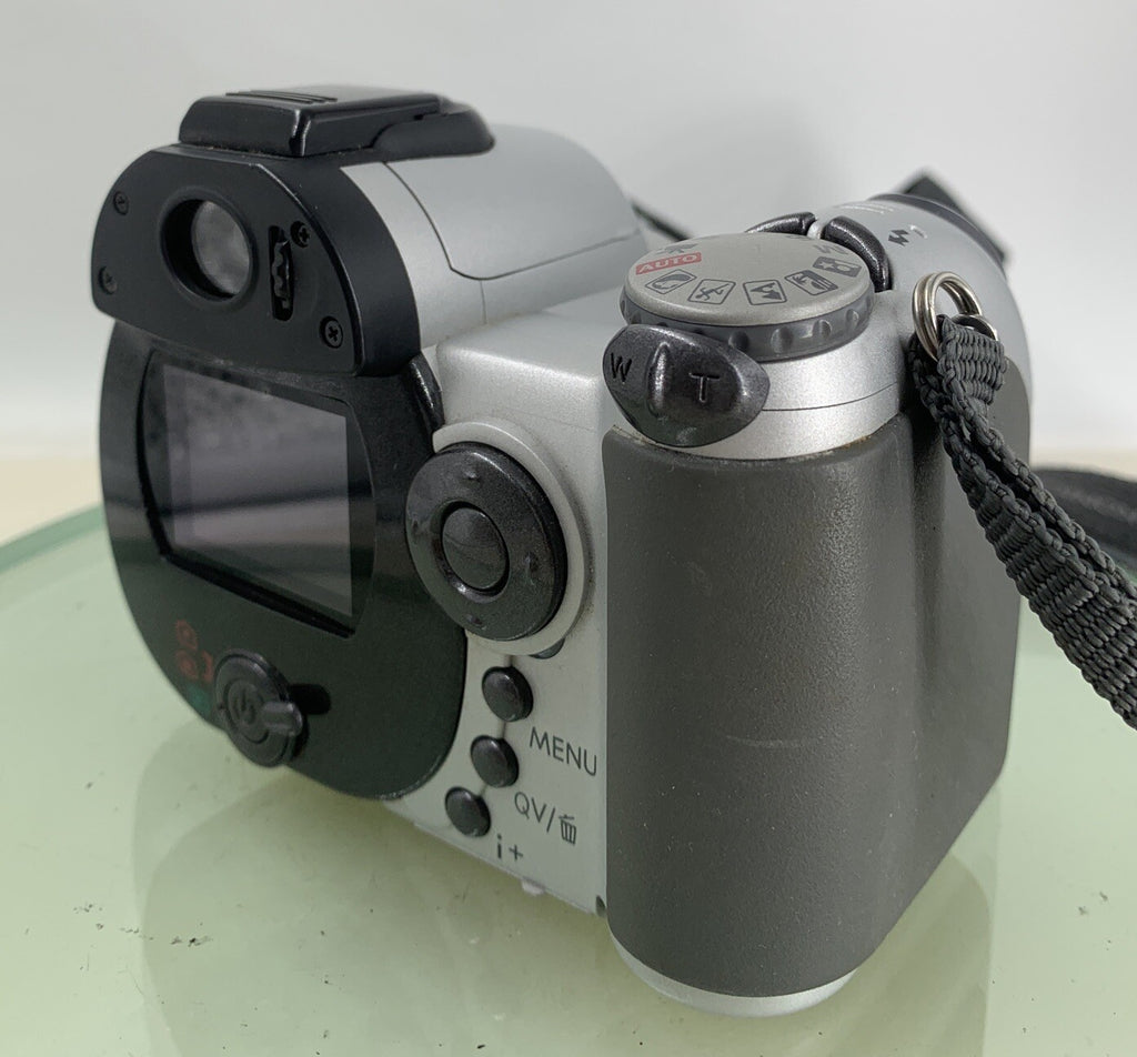 Konica Minolta Z3 Digital Camera 4.0MP Silver 256MB SD CARD- TESTED - 3246