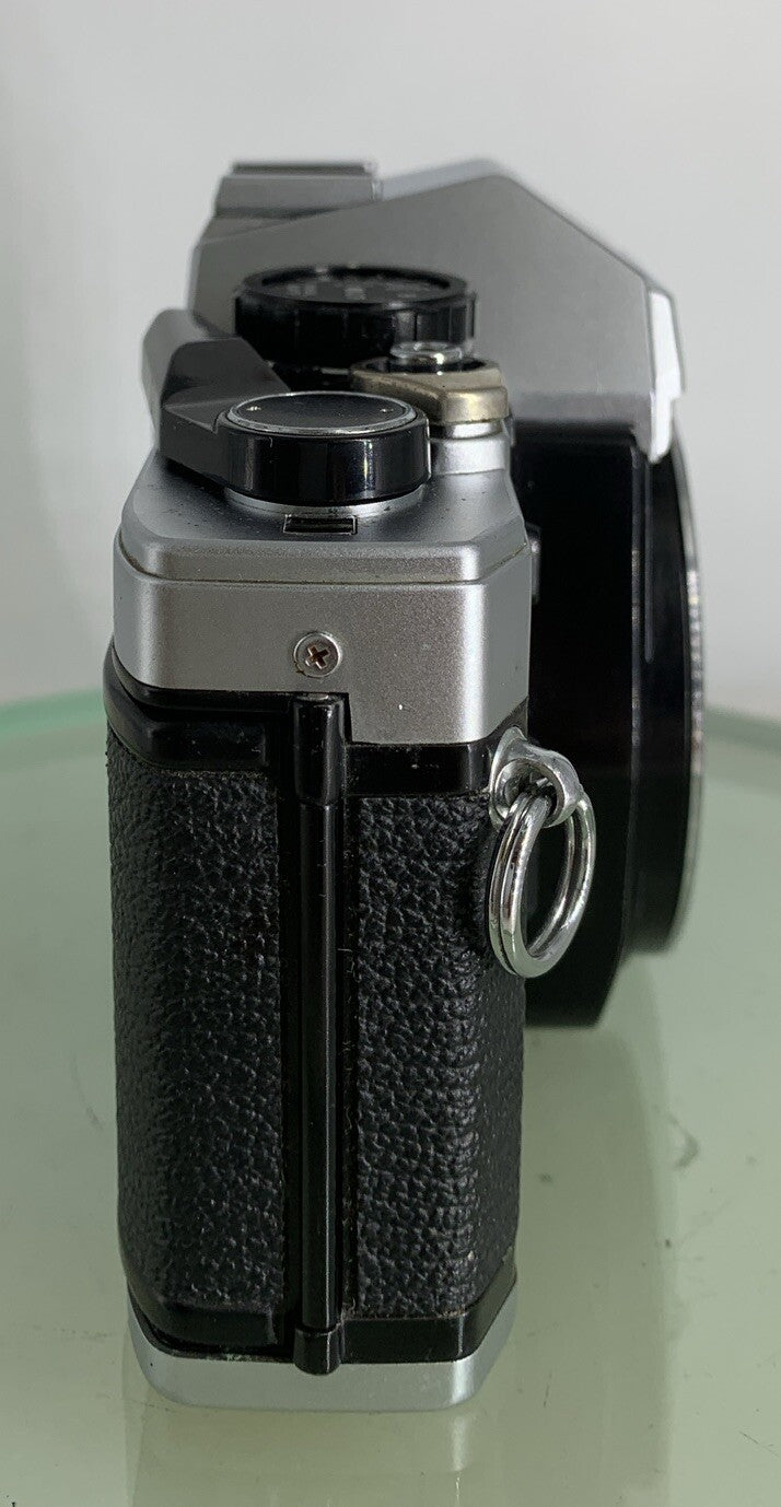 SERVICED Olympus OM10 35mm SLR Film Camera + 28mm f2.5 Tamron  Lens + Adapter1997