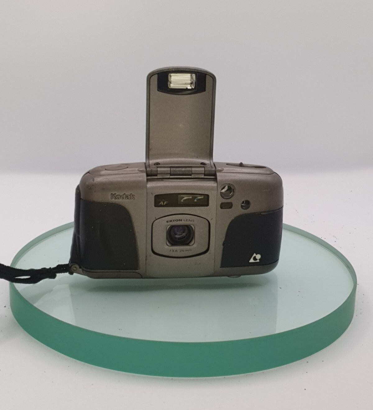 Kodak Advantix 3800 Ix Vintage retro film camera -Cased and Good Condition #8241