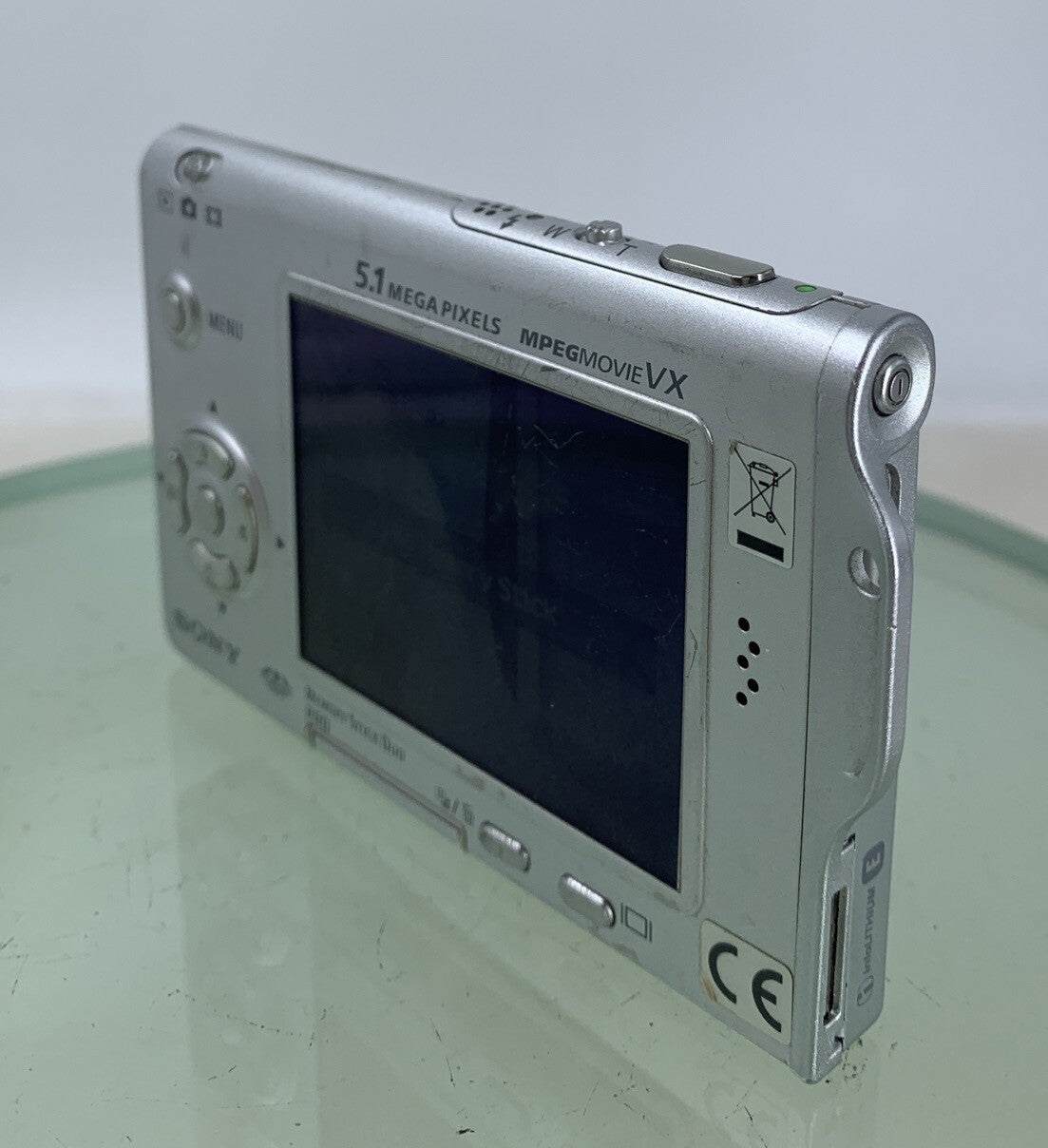 Sony Cyber Shot Digital Camera DSC-T7 SILVER + CHARGER+ COVER TESTED - 7716