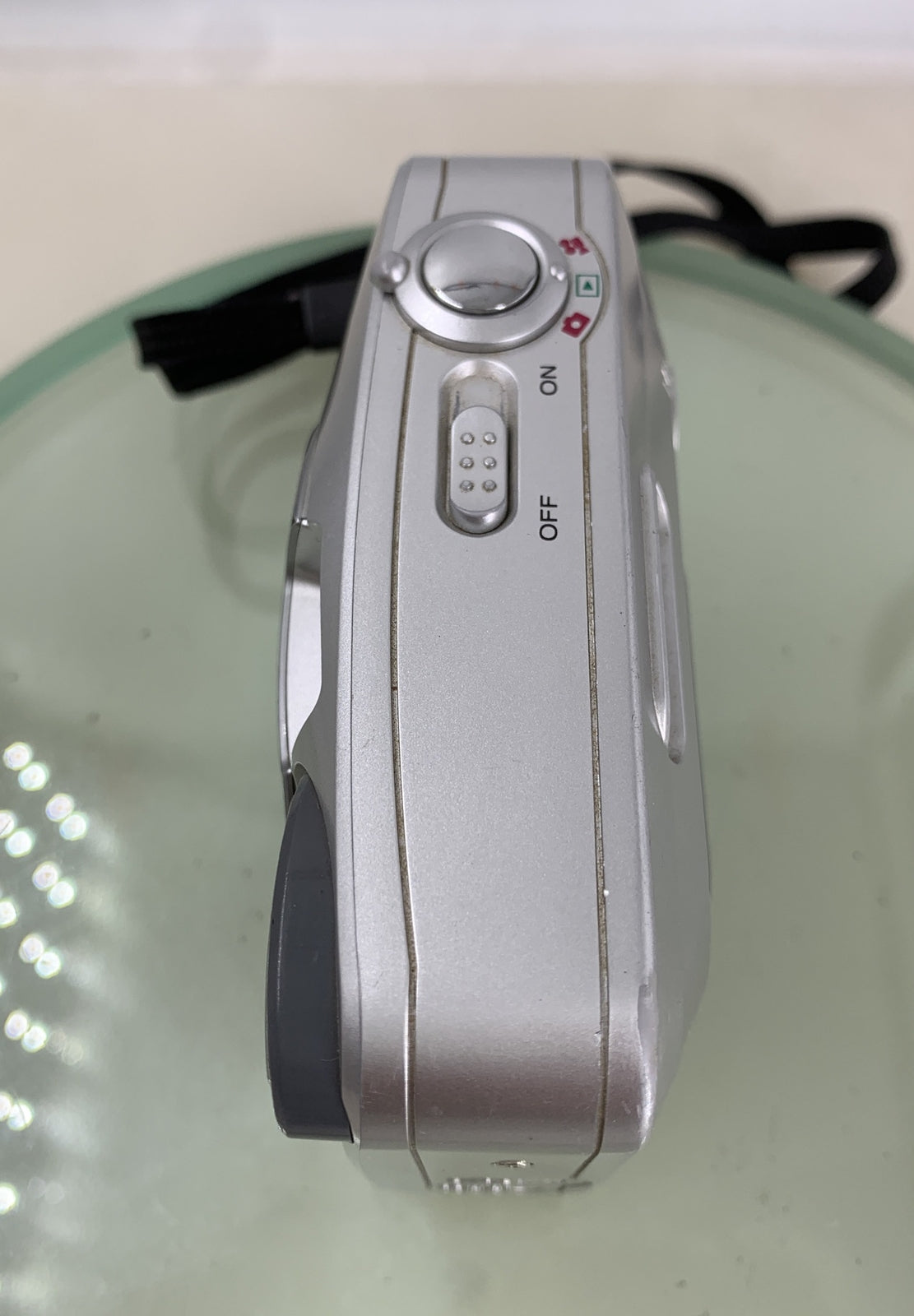 FUJIFILM COMPACT Digital Camera FinePix A201 2.0MP Silver Tested - 8833