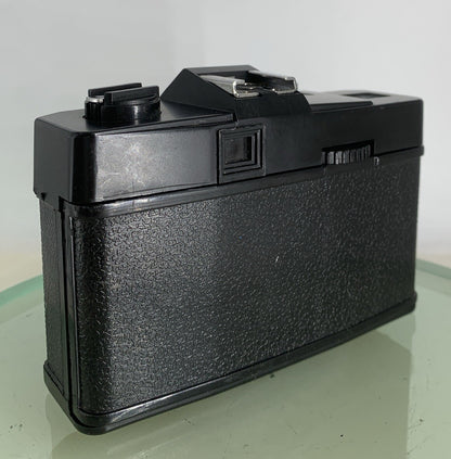SUPER 35 POINT AND SHOOT FILM CAMERA BLACK VINTAGE GOOD CONDITION TESTED - 7304