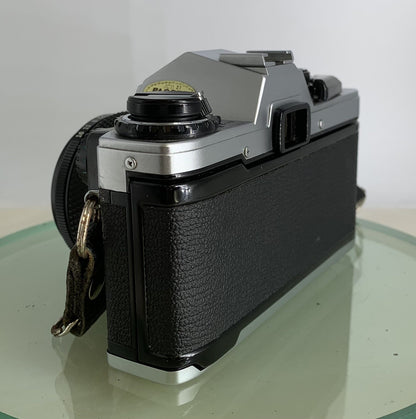Olympus OM10 35mm Film SLR Manual Camera +Olympus 50/1.8 MC Zuiko Lens TESTED2985