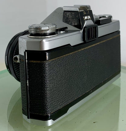 Olympus OM-1 MD 35mm SLR Film Camera &  Olympus ZUIKO  50mm f1.8 Lens- TESTED3565
