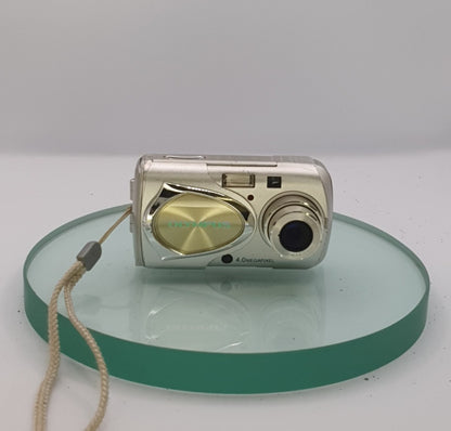 Olympus Mju 400 digital camera in good condition with charger and battery #9951