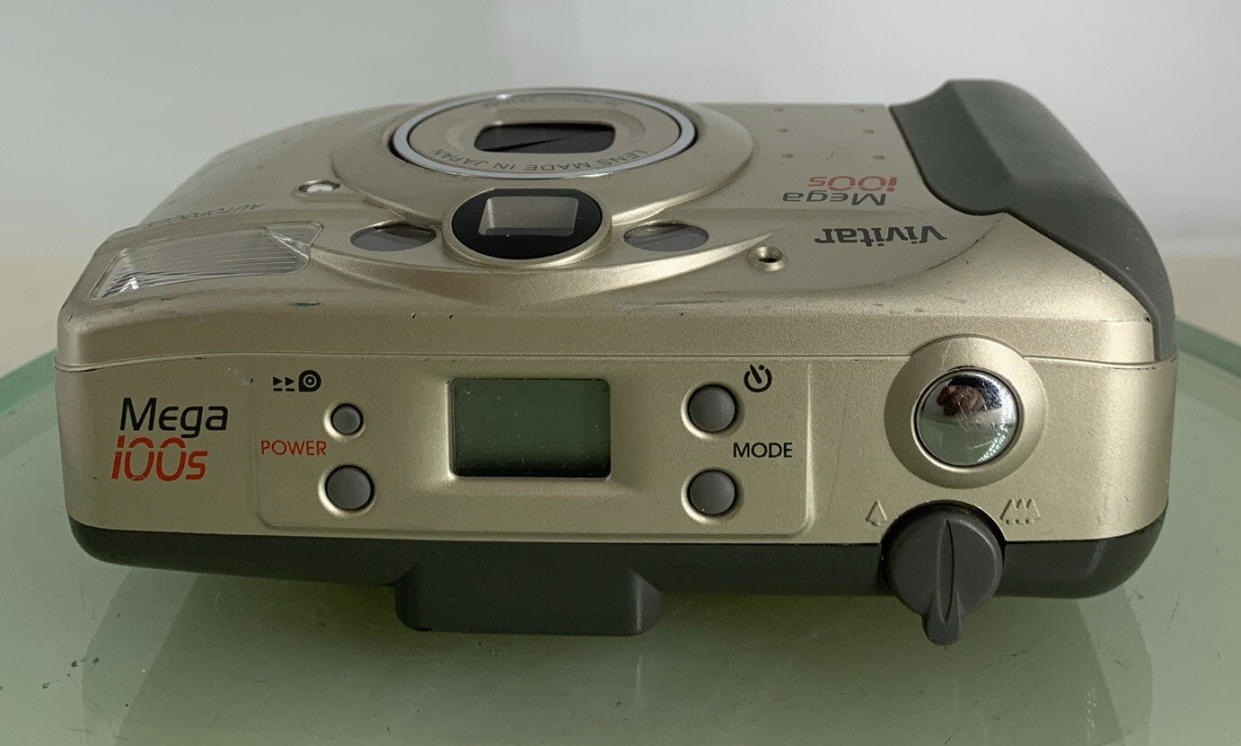 Vivitar MEGA 100S Point N Shoot 35mm CAMERA SILVER NO CHARGER TESTED - 5017