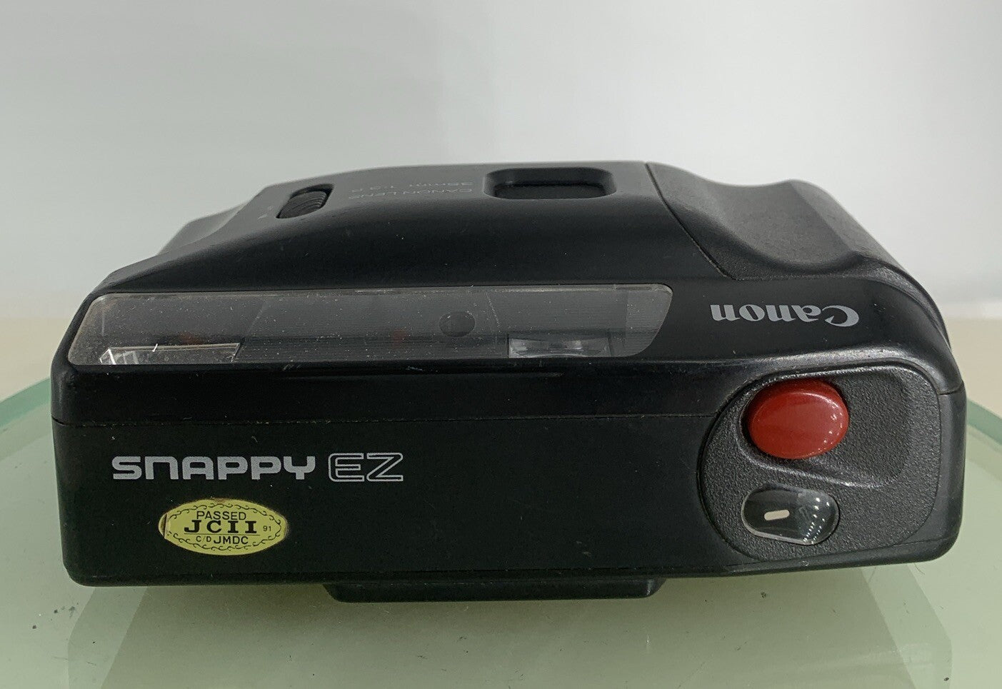 Canon Snappy EZ 35mm Film Point and Shoot Camera BLACK NO BATTERY - TESTED - 6227