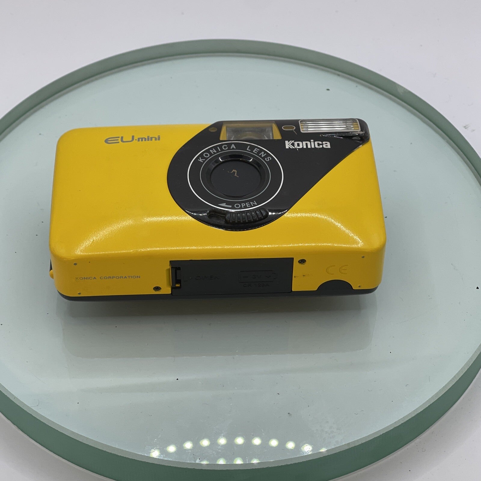 Konica EU Mini 35mm Point And Shoot compact film camera TESTED 3708