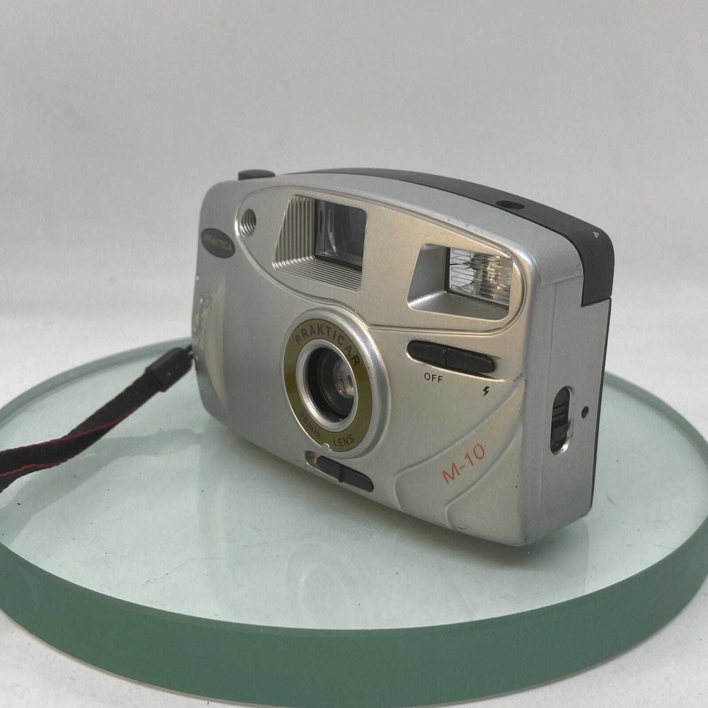 Vintage Praktica M-10 Vintage 35mm Camera, Tested, Comes with case #6232