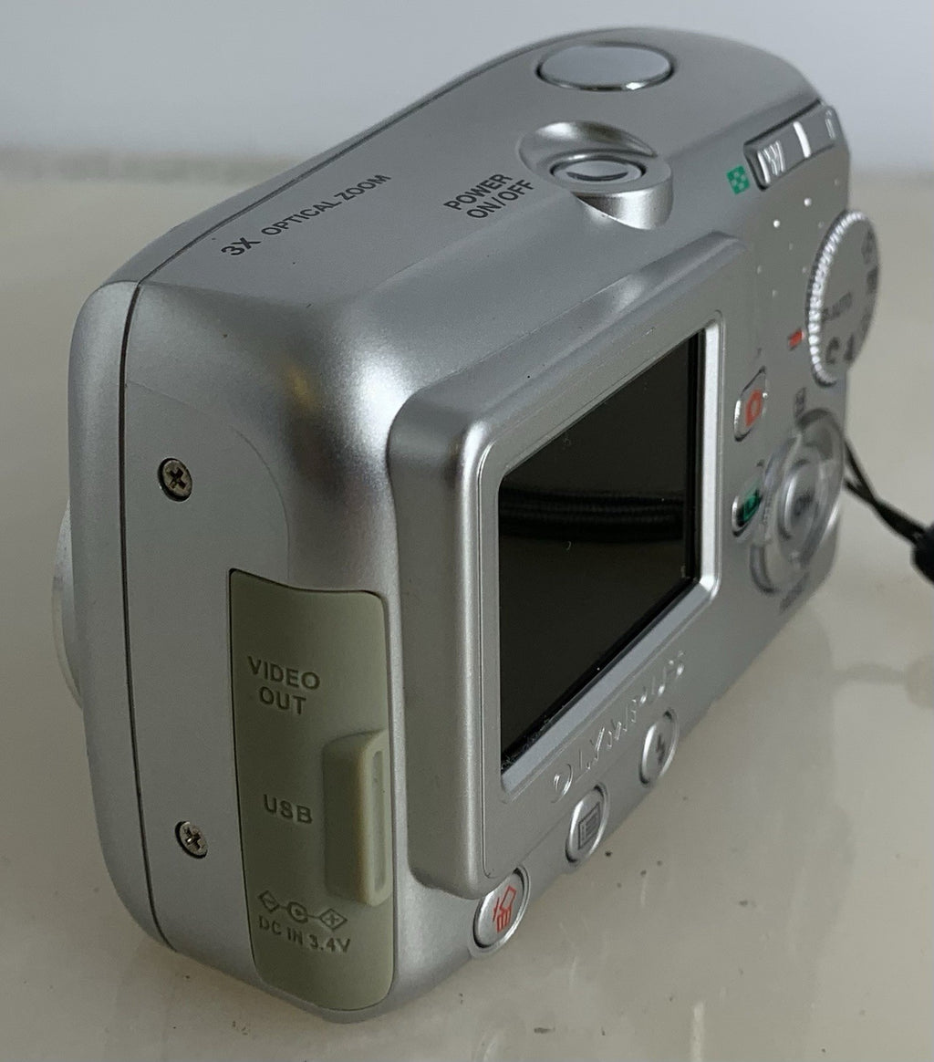 Olympus Camedia C-370 Zoom 3.2MP Digital Camera-Silver-Case-Tested#1255