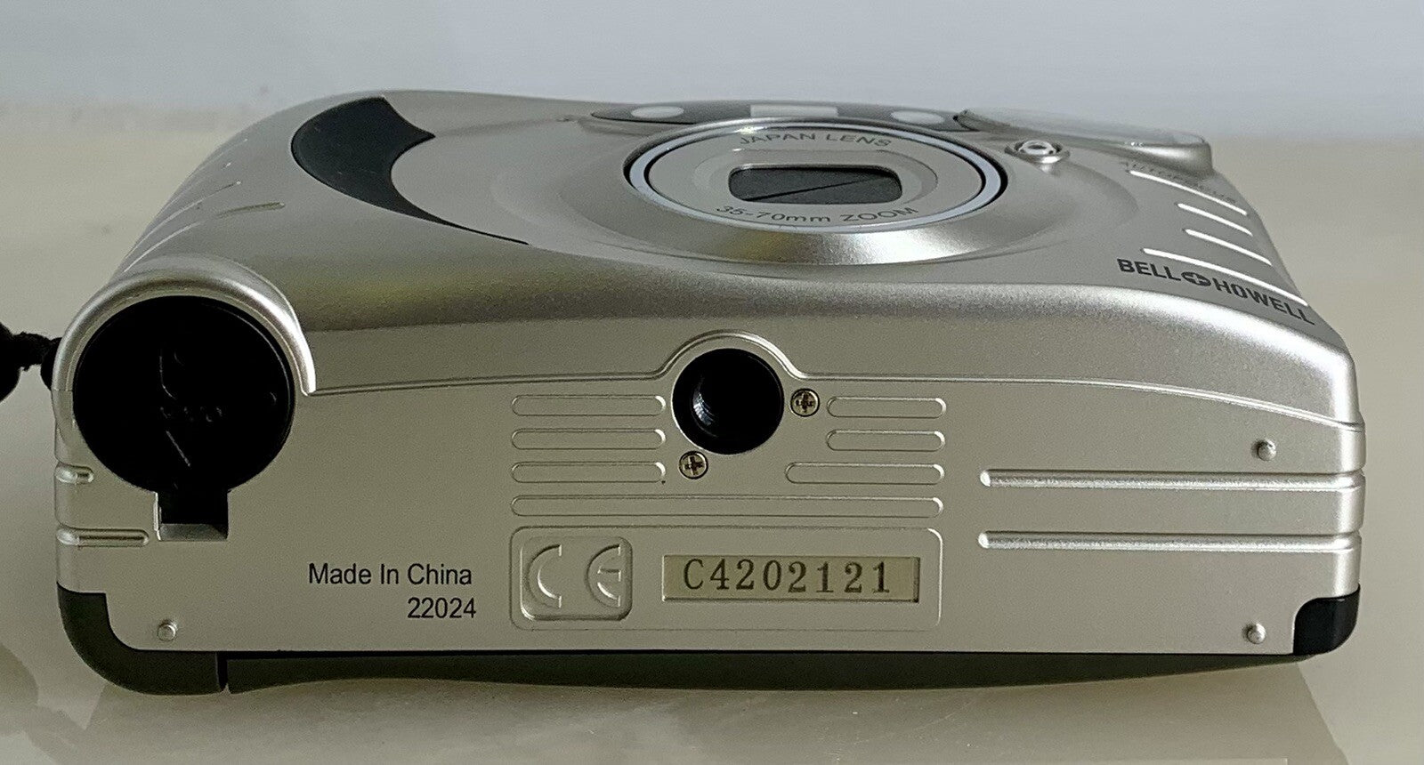 {MINT CONDITION} Bell+Howell PZ2200 Auto Focus 35mm Film Camera+Case+Tested -537