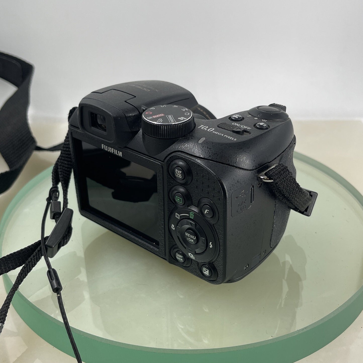 FujiFilm FinePix S1500 10MP 12x Zoom Mini SLR Style Bridge Camera Tested #5635